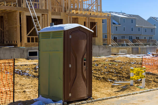 Best Portable restroom trailer rental  in Inverness, FL